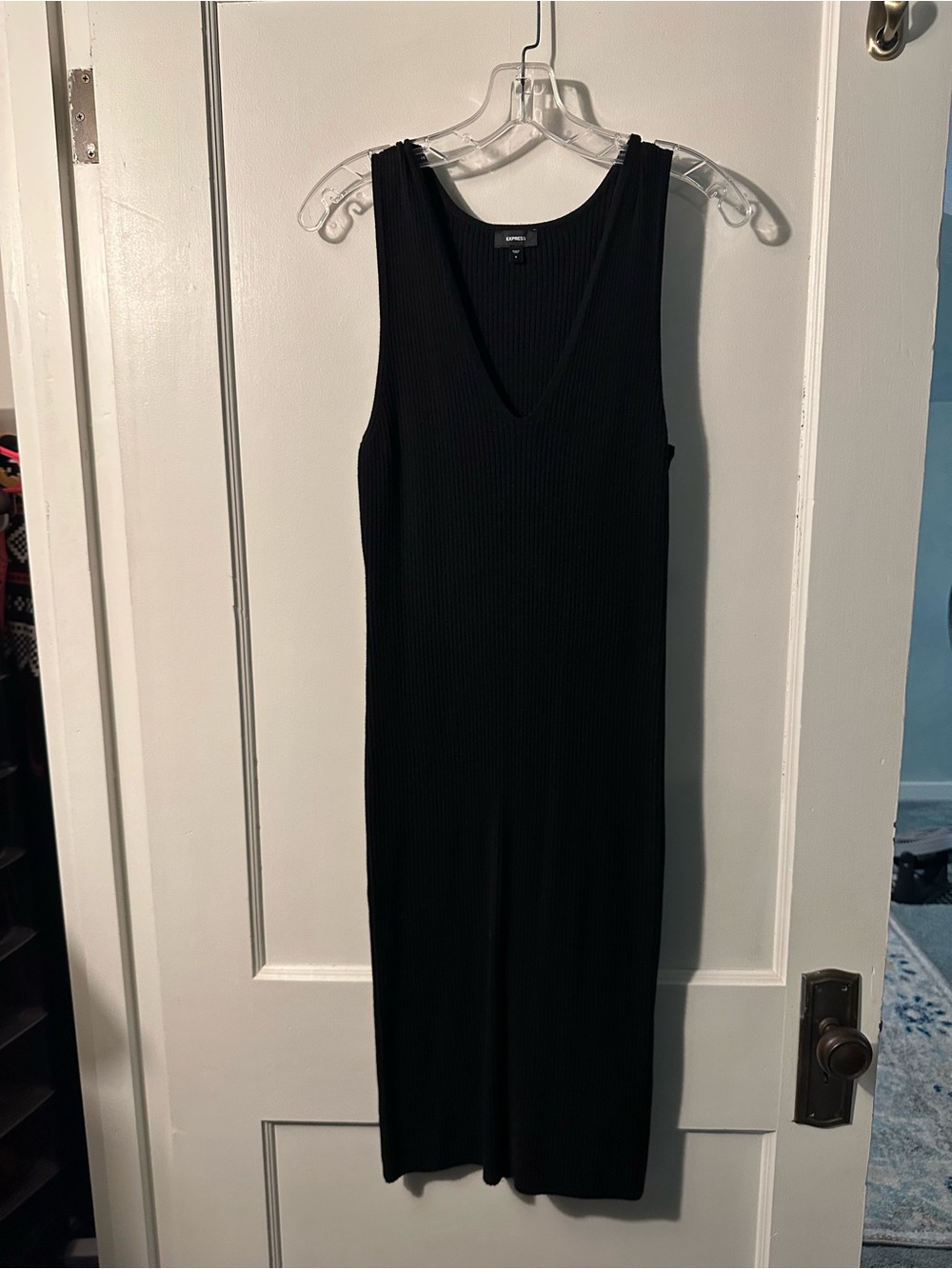 Express Black Ribbed V-Neck Midi Dress